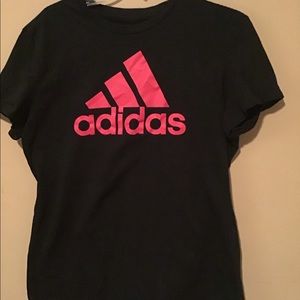 Adidas T-shirt